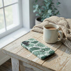 GOD IS GOOD ultradünne Handyhülle in Grün Tech Accessories Podbase 